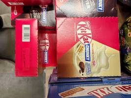 Kit Kat CHUNKY с печеньем  38гр/12шт блок  10,26